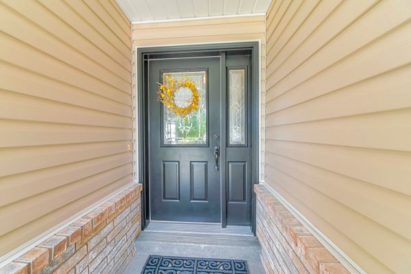 Siding Panel Repair in Marion