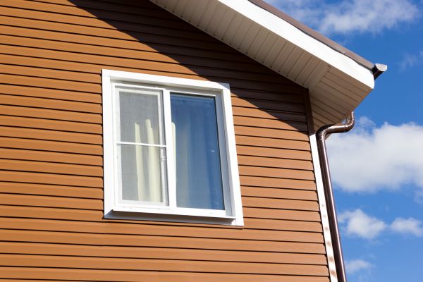 Dutch Lap Vinyl Siding Repair